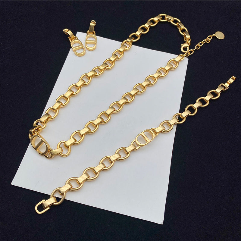3D396XDE Stylish Bracelets