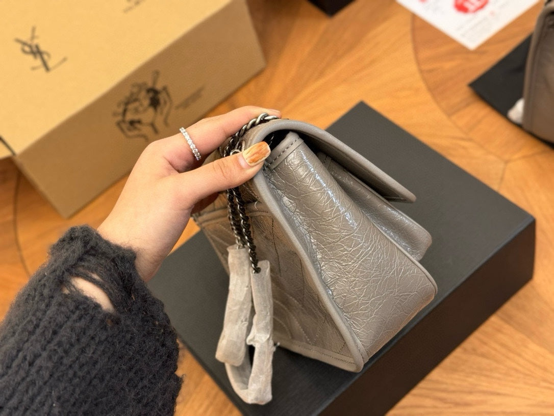 6XSL429BDE Stylish leather bag