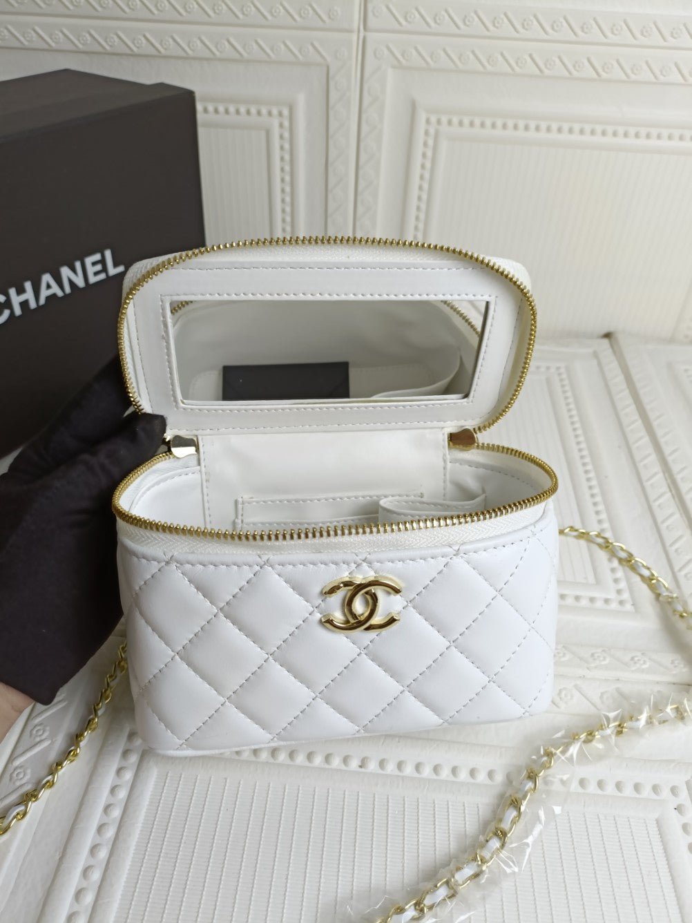 1XC59BDE Stylish leather bag 