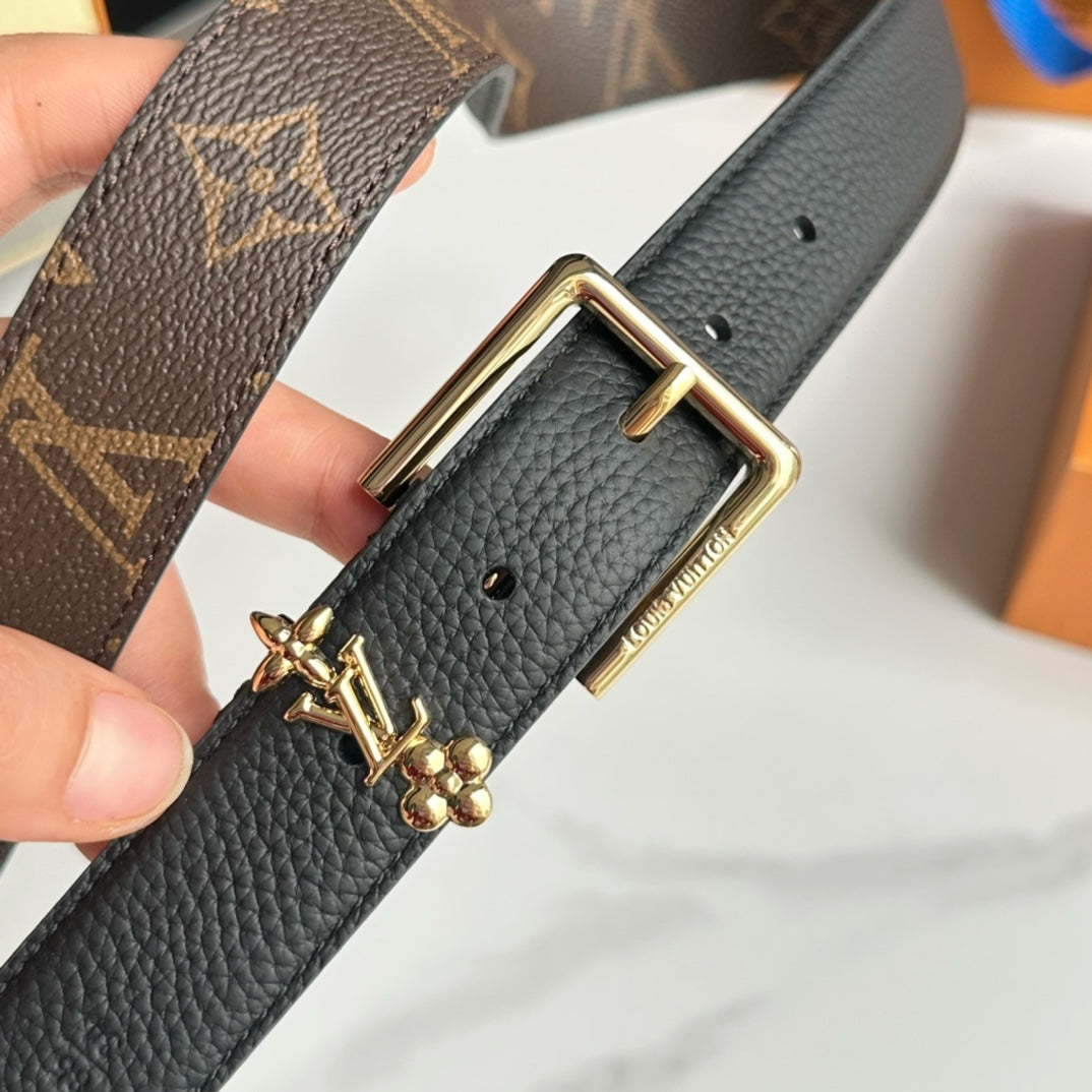 14E6PDE Stylish  High quality belt With full package