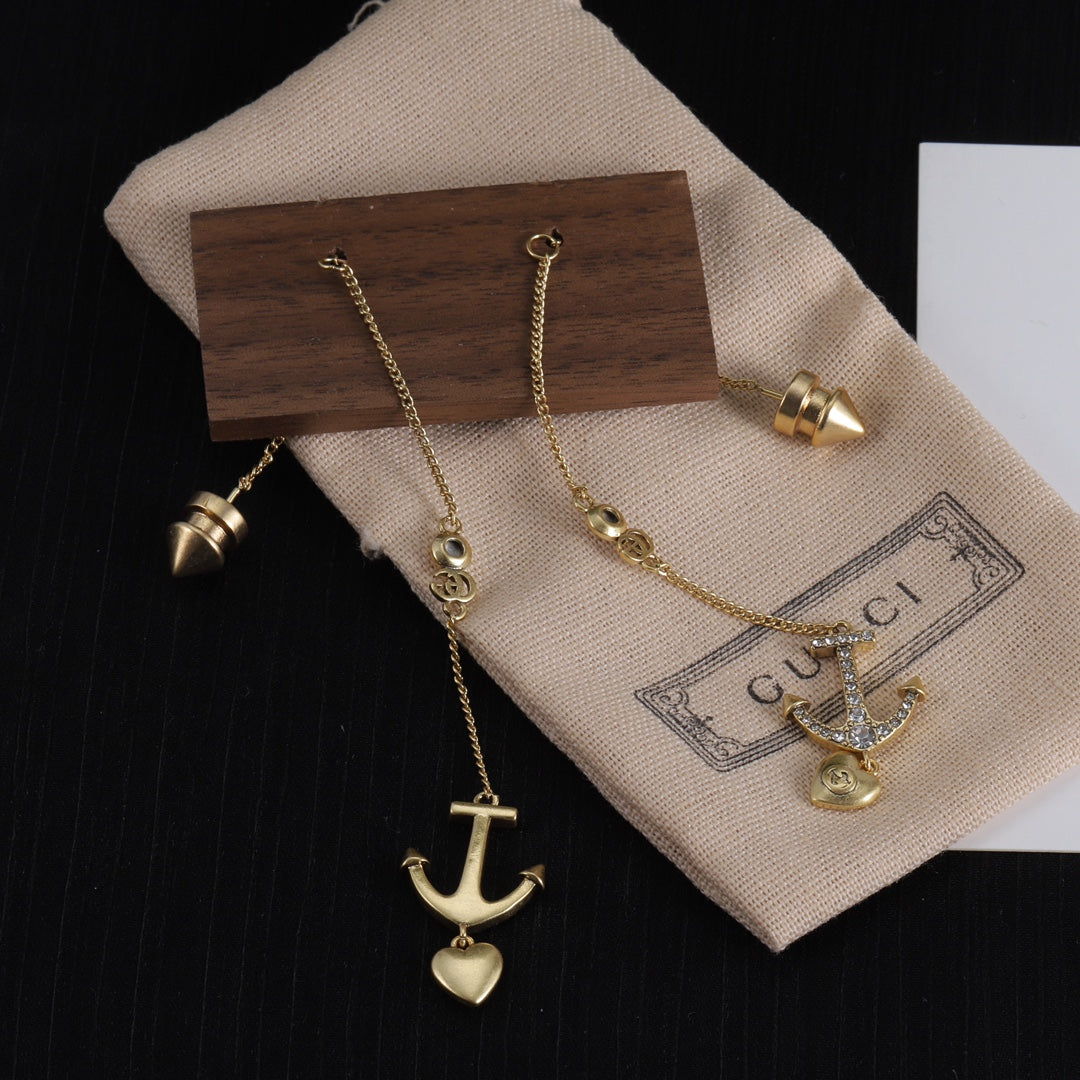 14B223EDE Stylish Earrings