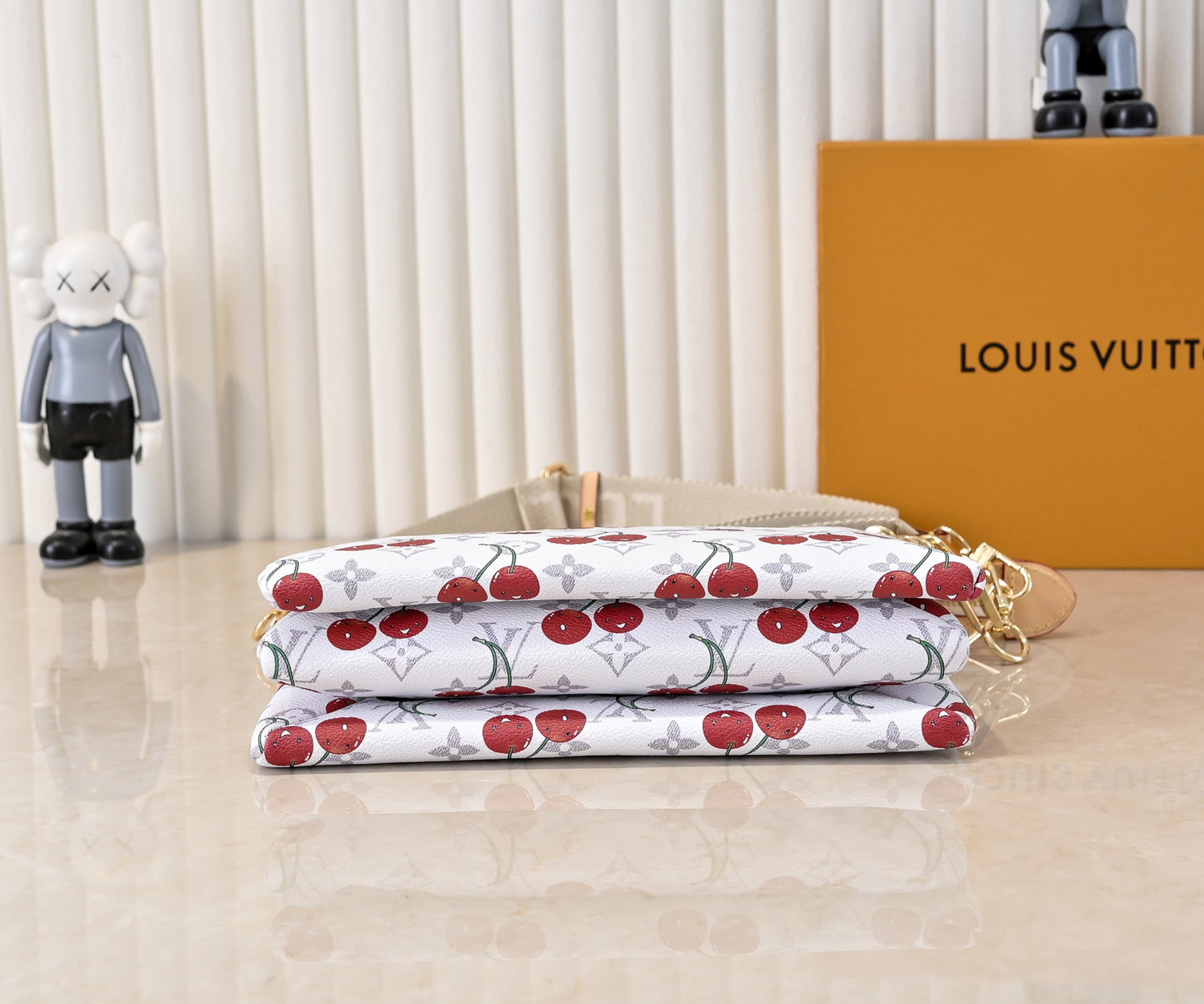 15RE29BDE Stylish bag