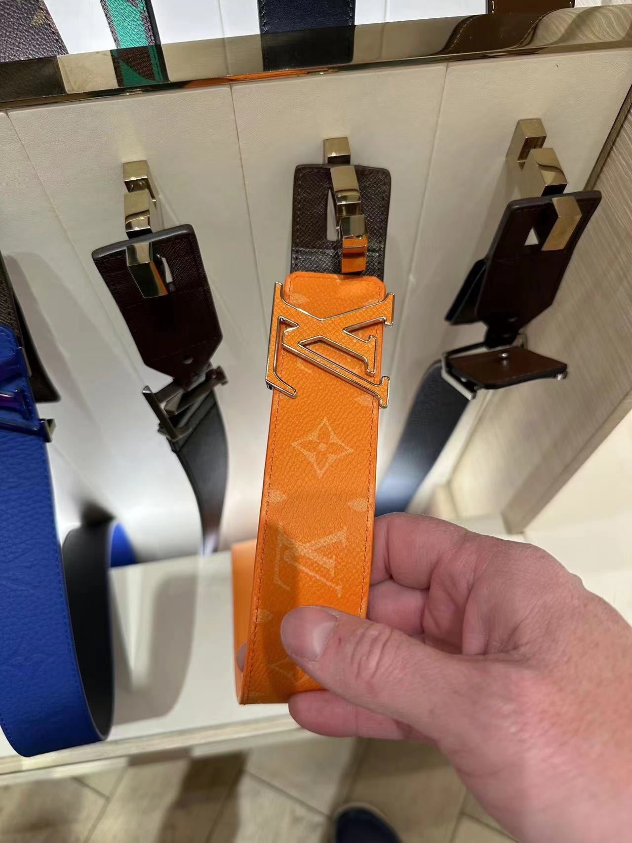 14E74PDE Stylish  High quality belt With full package