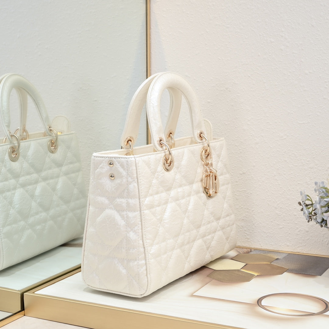 1XD438BDE Stylish leather bag