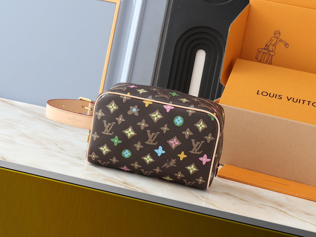 15RE69BDE Stylish leather bag