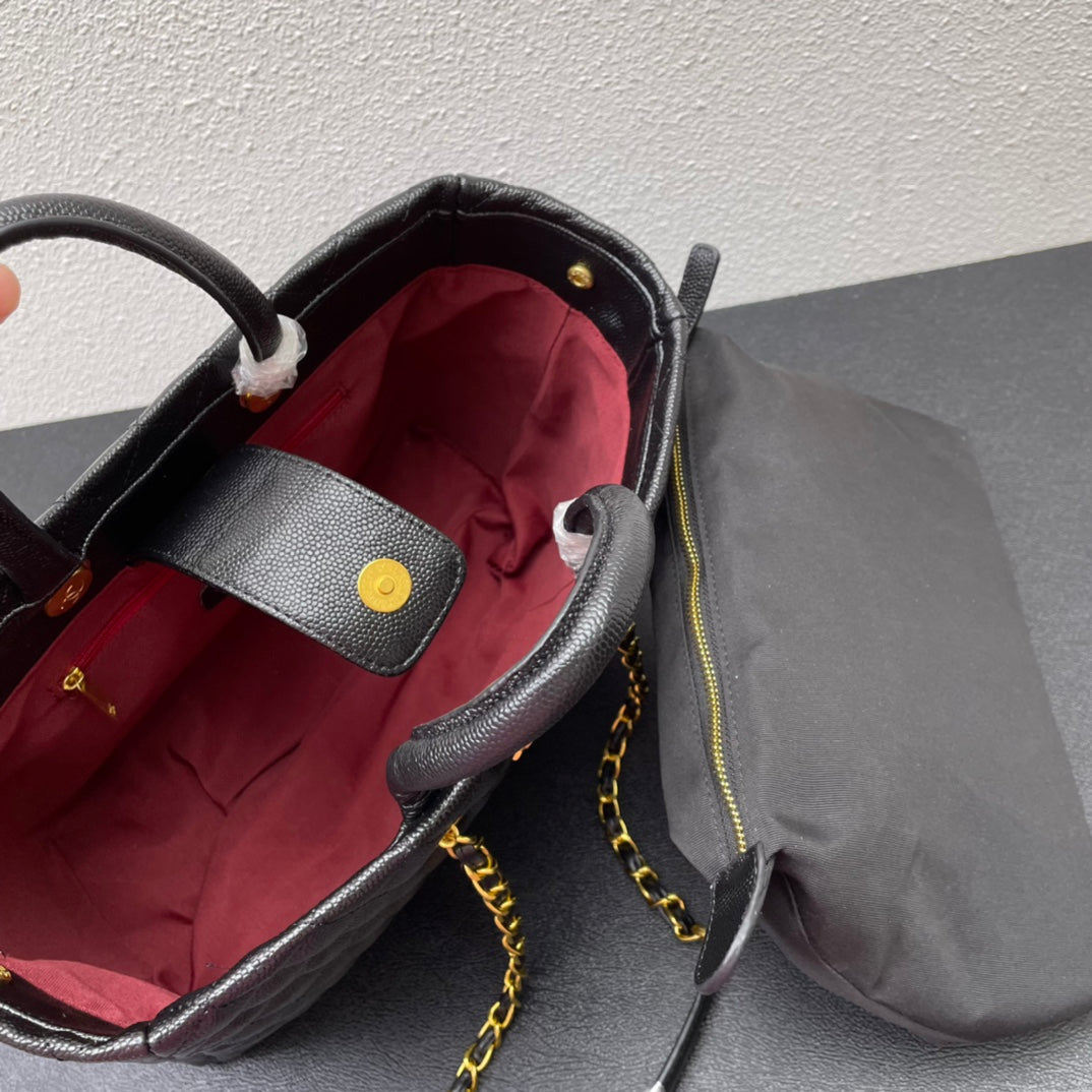 4XC19BDE Stylish leather bag 