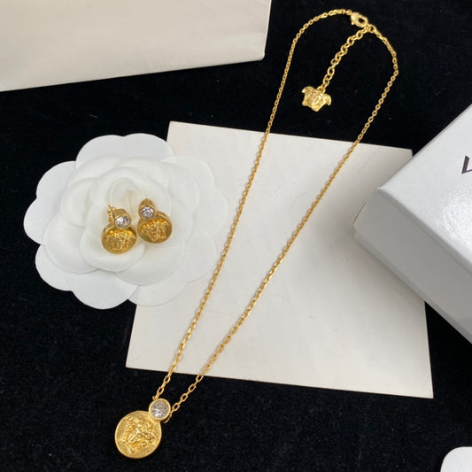 175RV77XDE Stylish  Necklace . Earrings