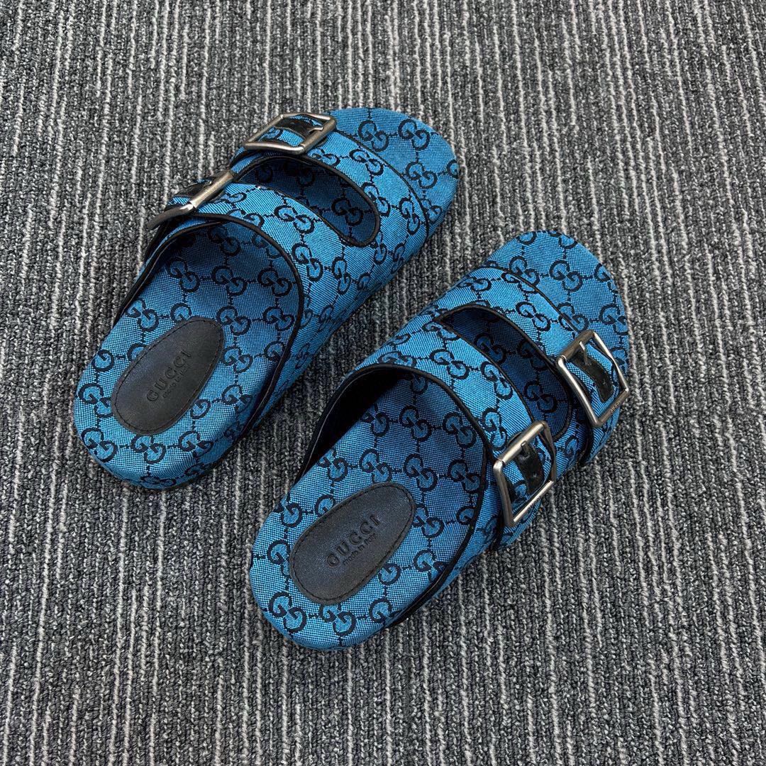 54B123ZDE Stylish slippers