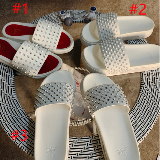 J4A18ZDE Stylish Slippers