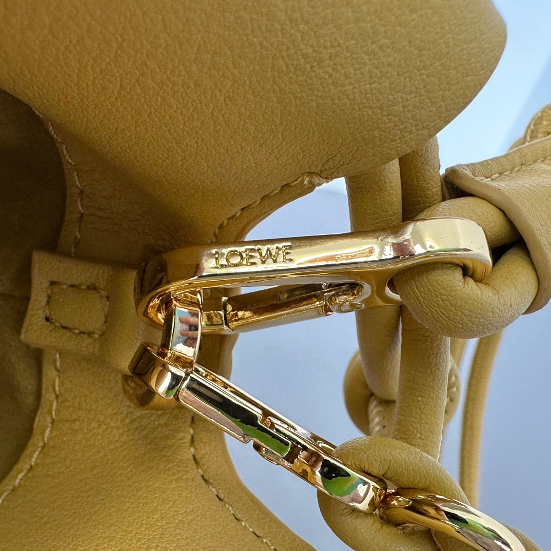 1XA64BDE Stylish leather bag