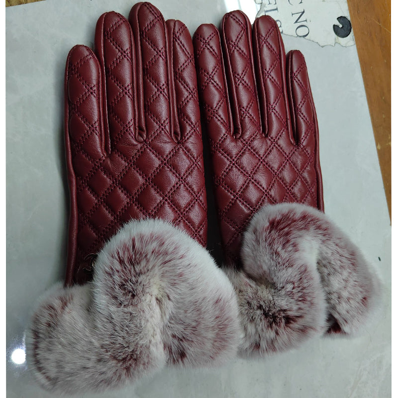 24C113SDE Stylish  gloves