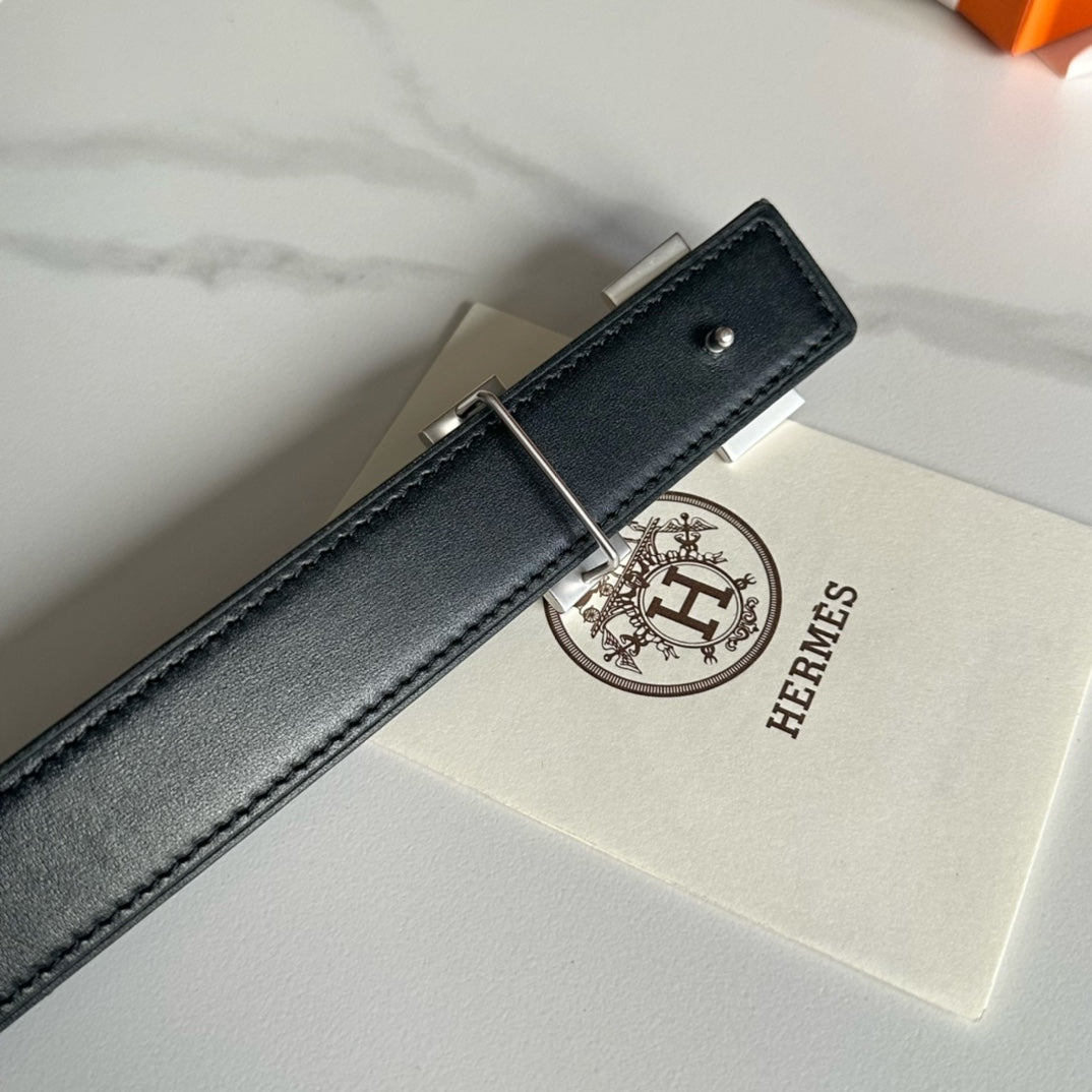 14E68PDE Stylish  High quality belt With full package