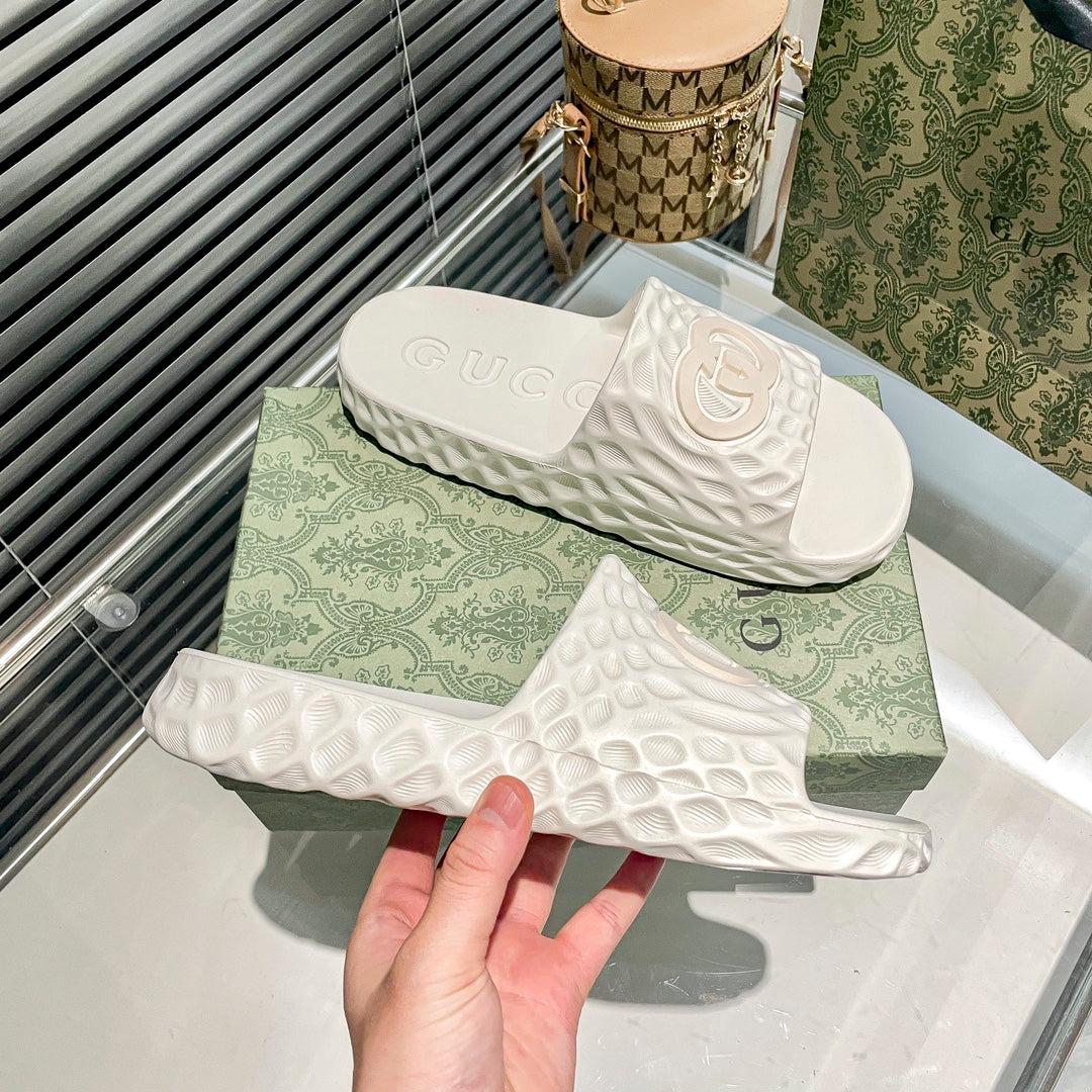 14B185ZDE Stylish Slippers