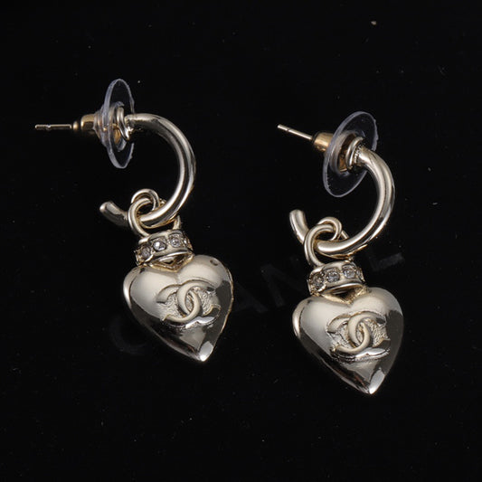 14C6EDE Stylish Earrings