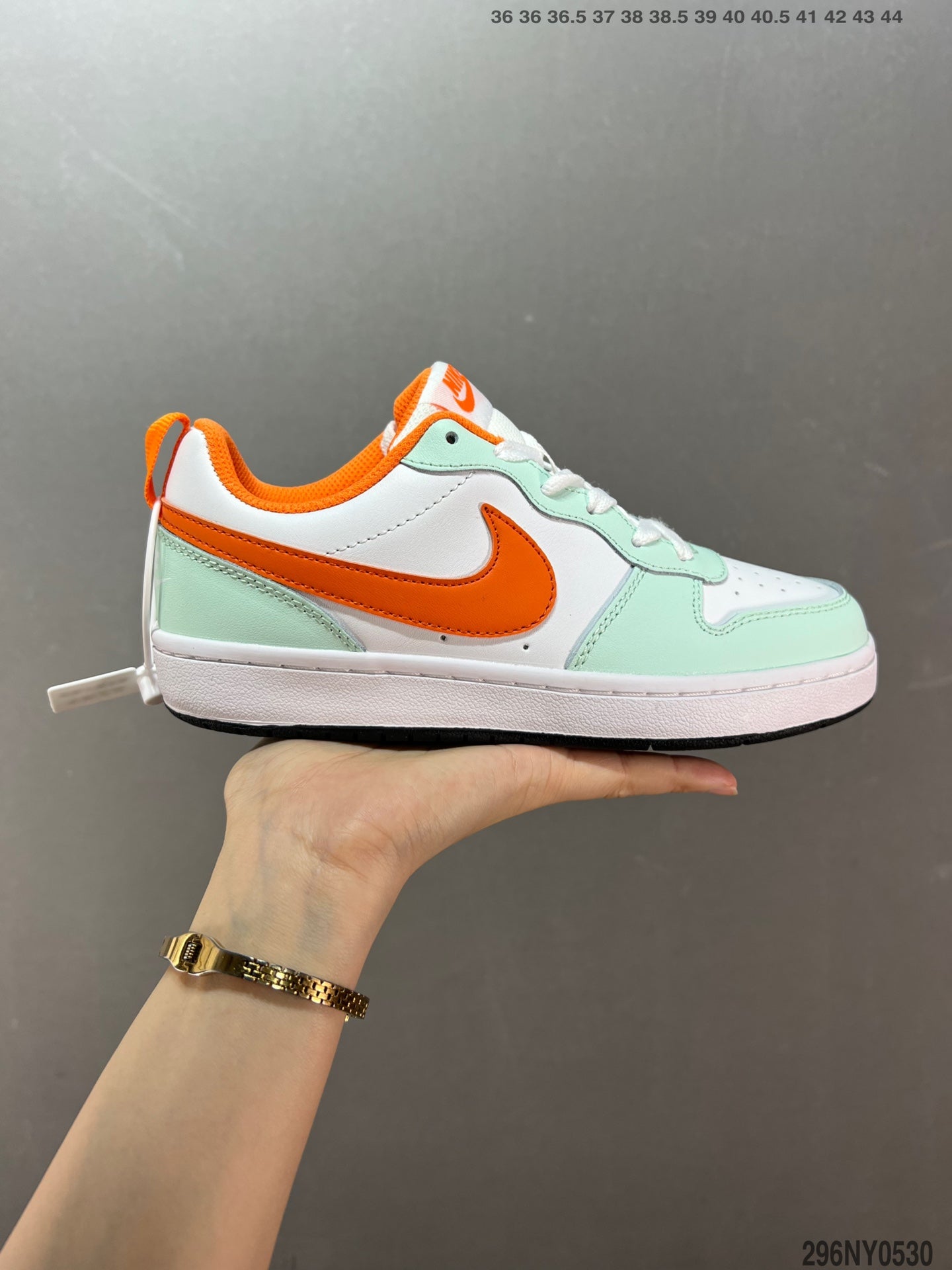 4YN39ZDE Stylish Sneakers (No Box, August-October Big Sale)