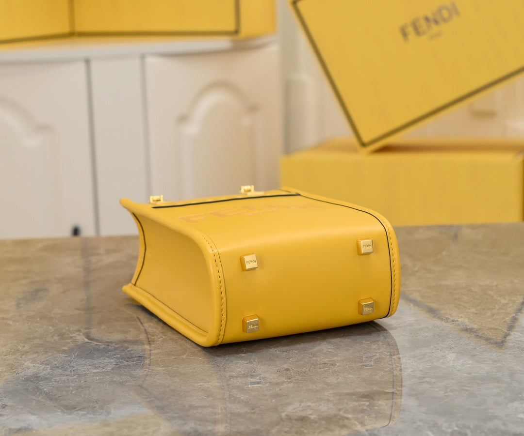 2XF288BDE Stylish leather bag 