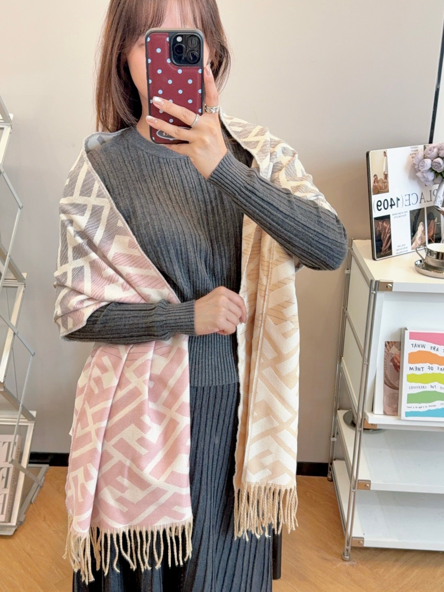 175RF39WDE Stylish Winter Scarves