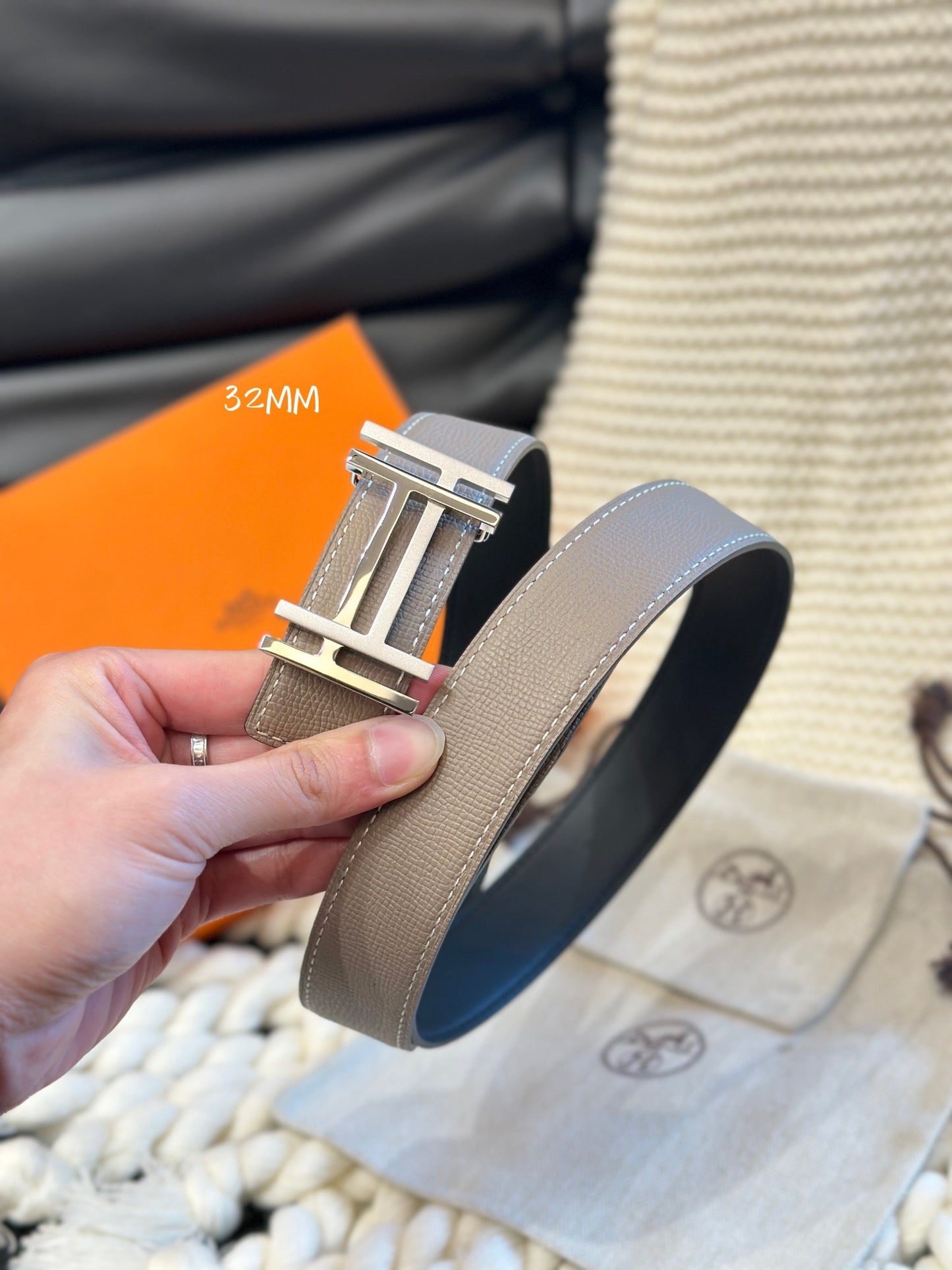 1WH191PDE Stylish  High quality belt With full package