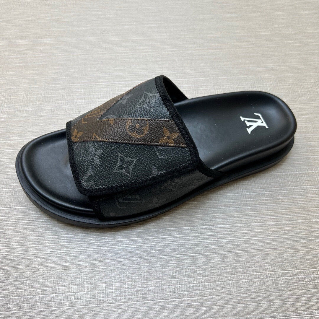 5WE251ZDE Stylish Slippers