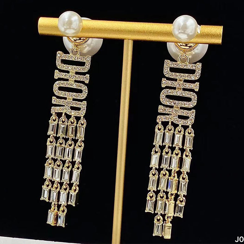 14D1027EDE Stylish  Earrings