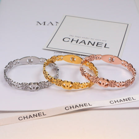 BC48KDE Stylish Bracelets