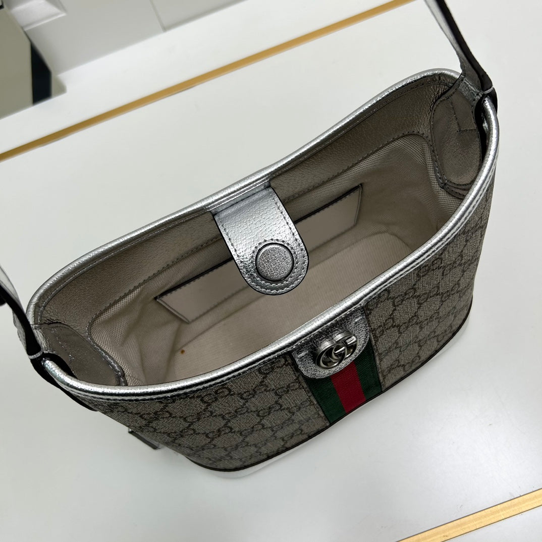 1XB453BDE Stylish leather bag