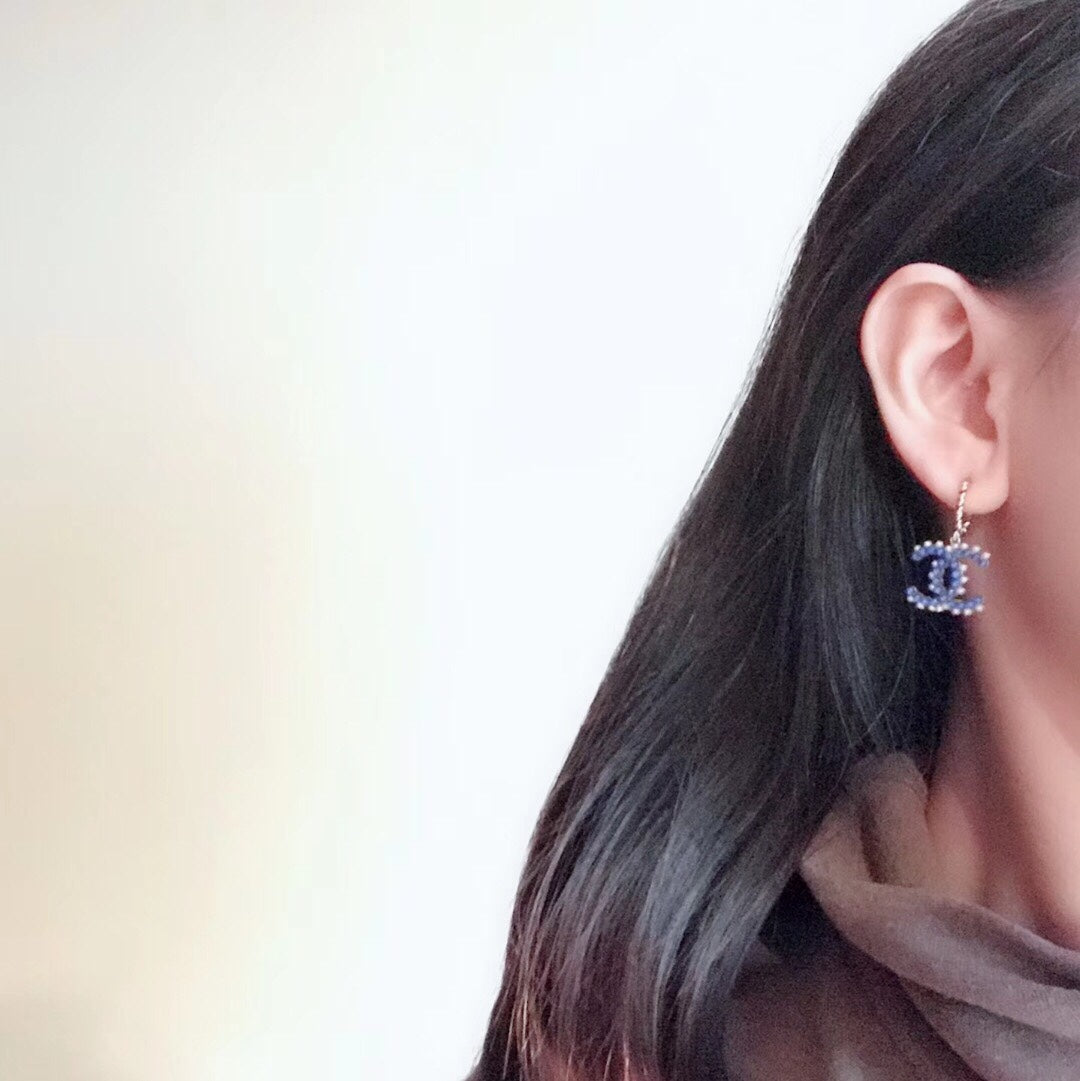 1YC106EDE Stylish Earrings