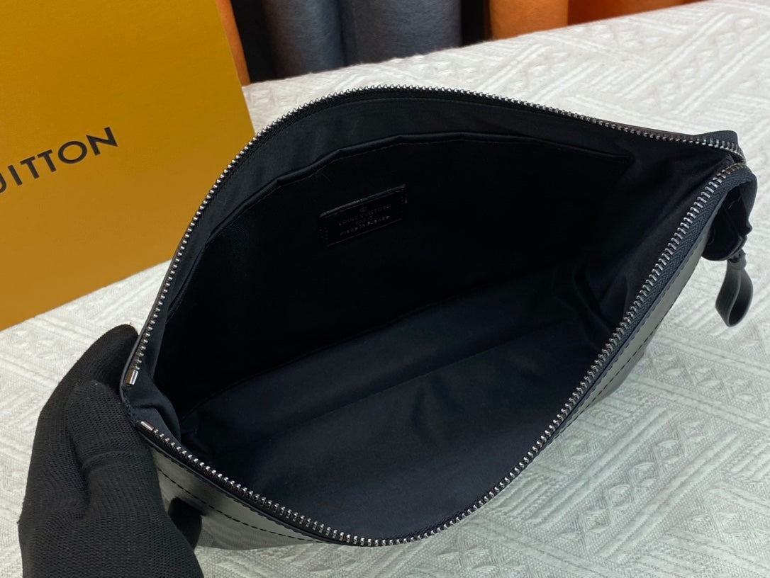1XE400BDE Stylish leather bag