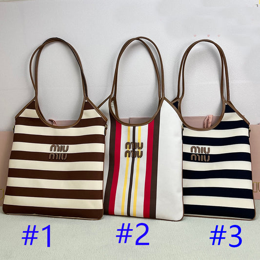 175RA3BDE Stylish Canvas handbag