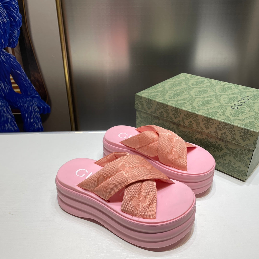 14B145ZDE Stylish Slippers Sole thickness 8cm