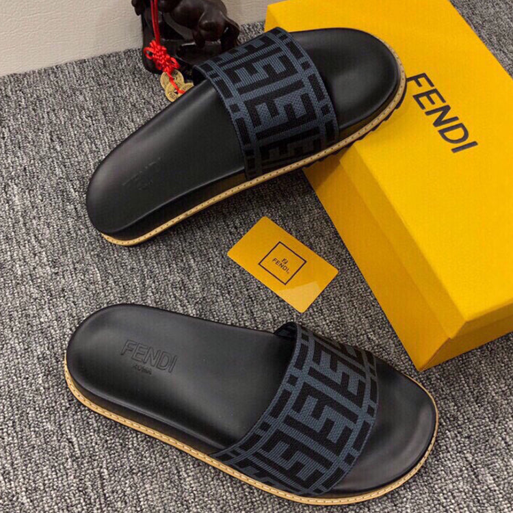 5F1ZDE Stylish Slippers