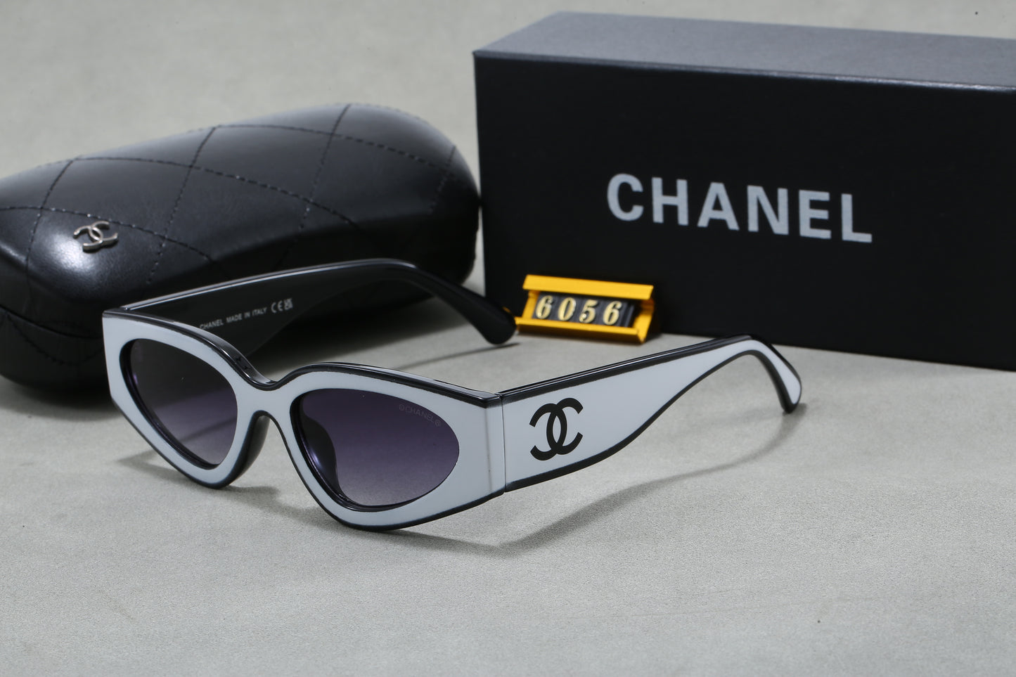 385RC8TDE Stylish Sunglasses
