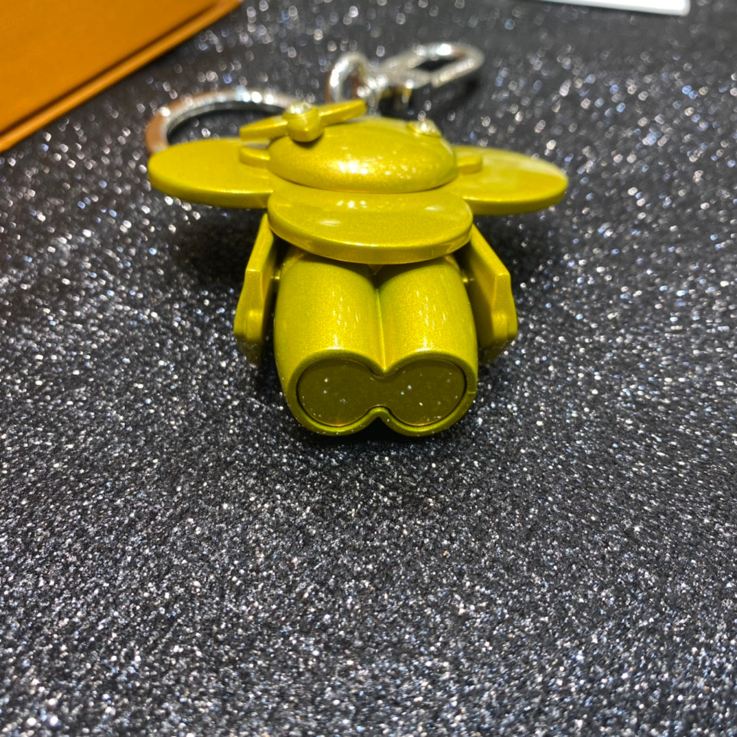 14E63ADE Stylish key closure