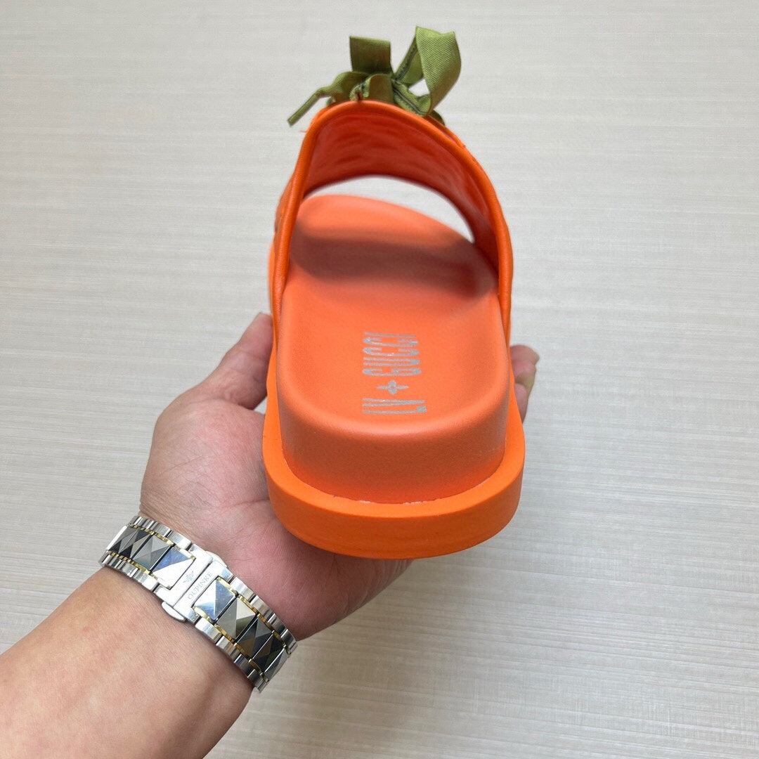54B16ZDE Stylish slippers