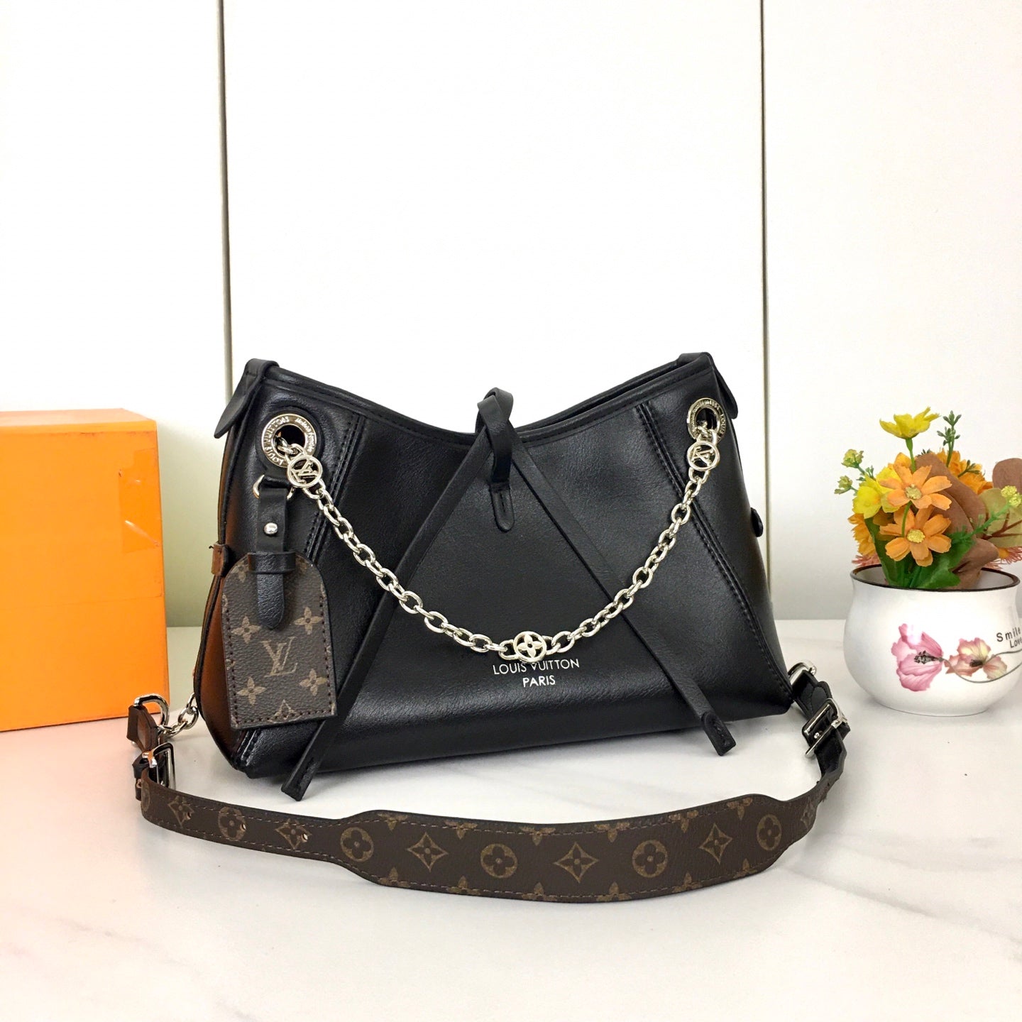 1WE113BDE Stylish leather bag