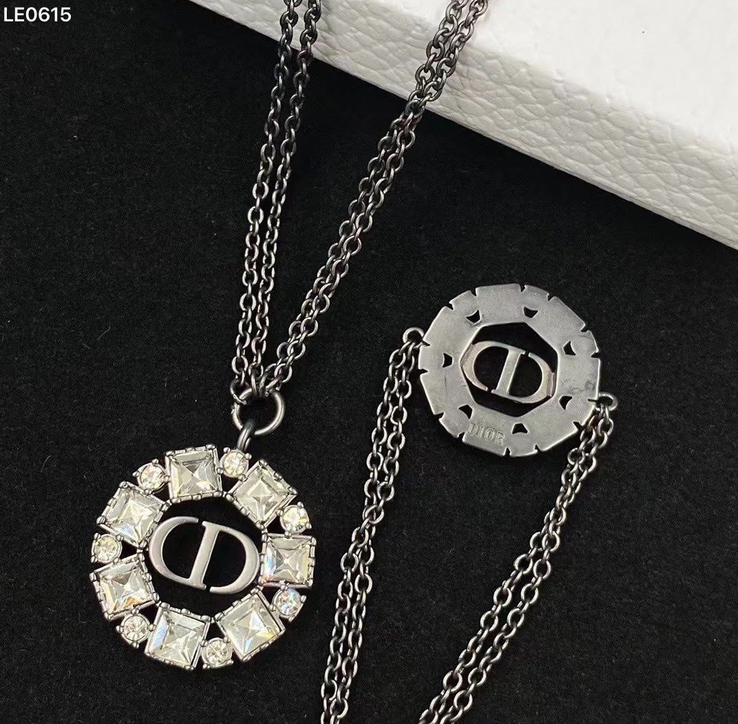 1YD194XDE Stylish  Rings Earring Bracelets Necklaces
