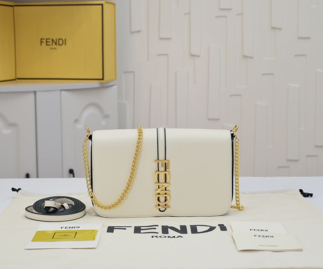 4XF9BDE Stylish leather bag 