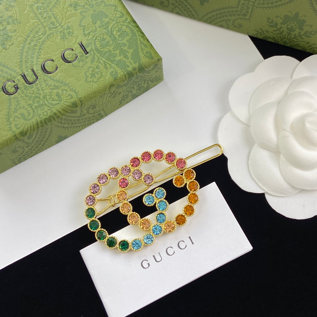 1XB340XDE Stylish Brooch