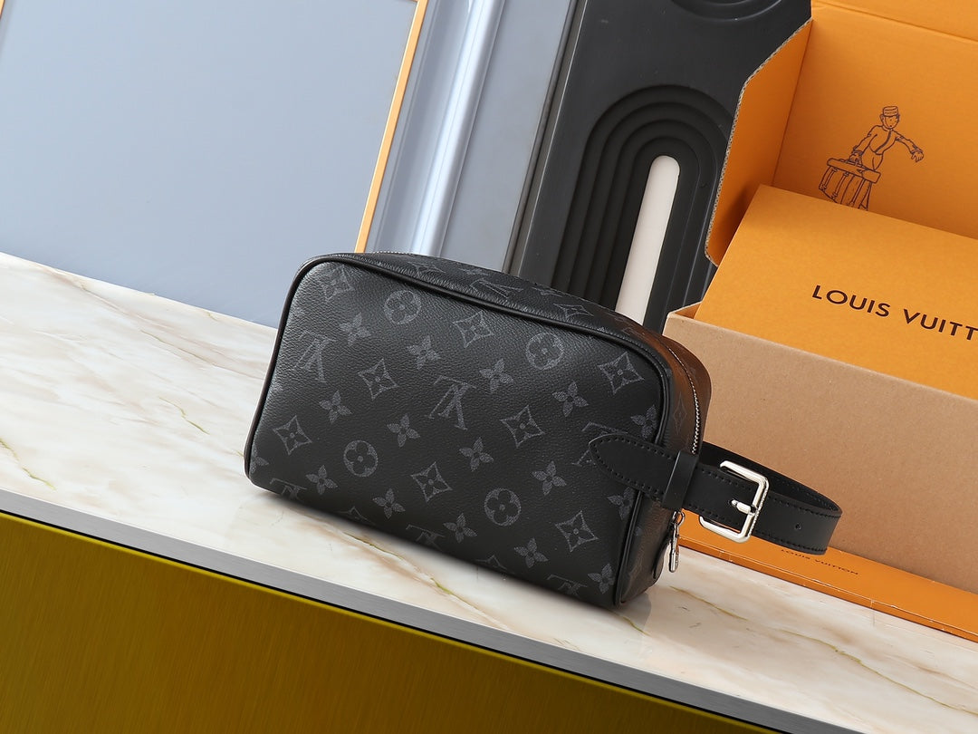 15RE69BDE Stylish leather bag