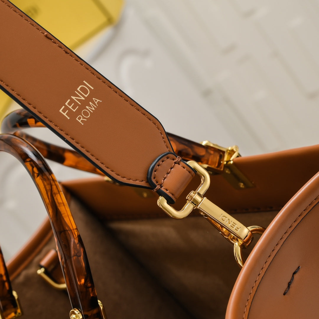 175NF8BDE Stylish  leather bag