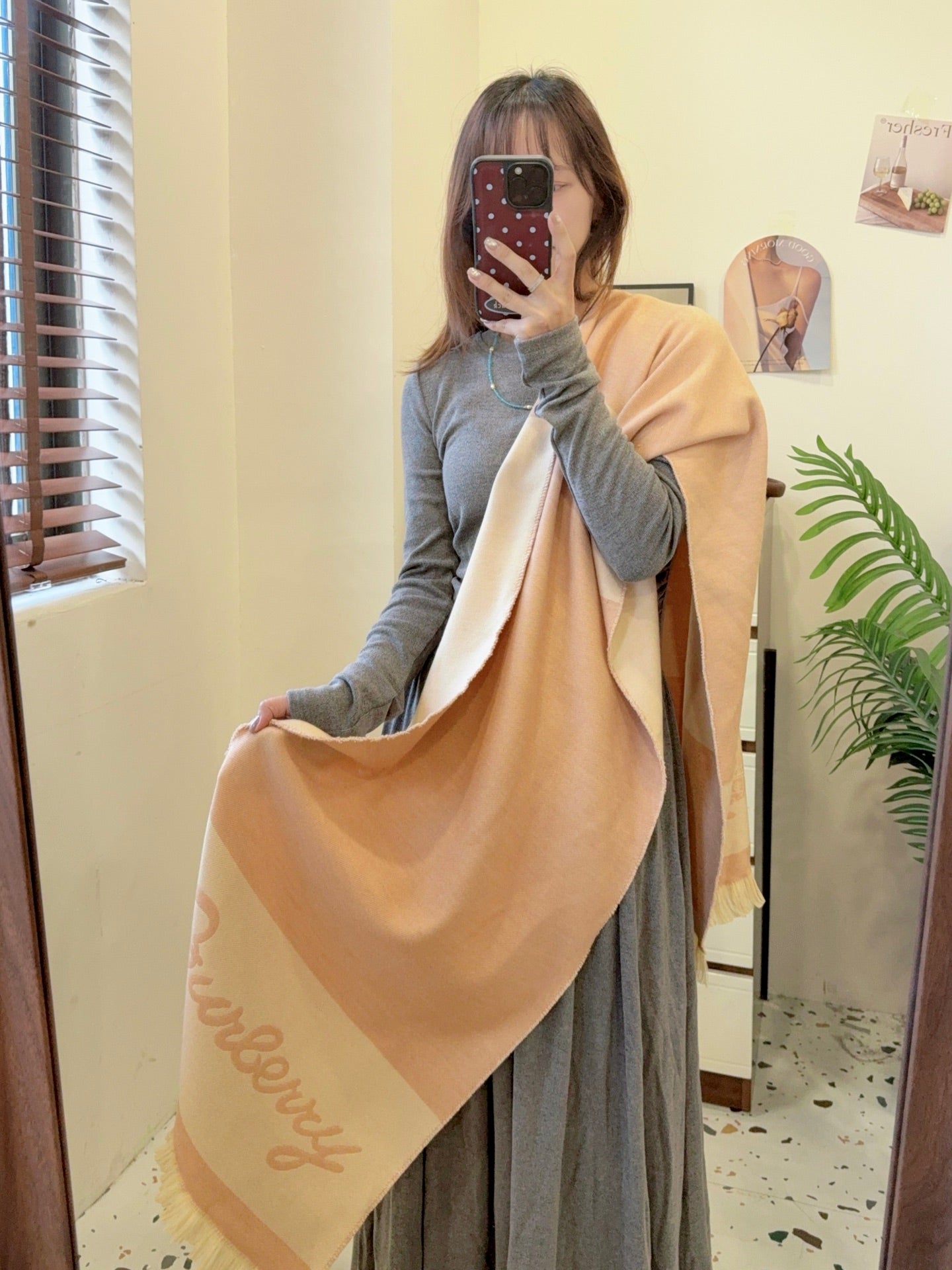 175RR44WDE Stylish Winter Scarves