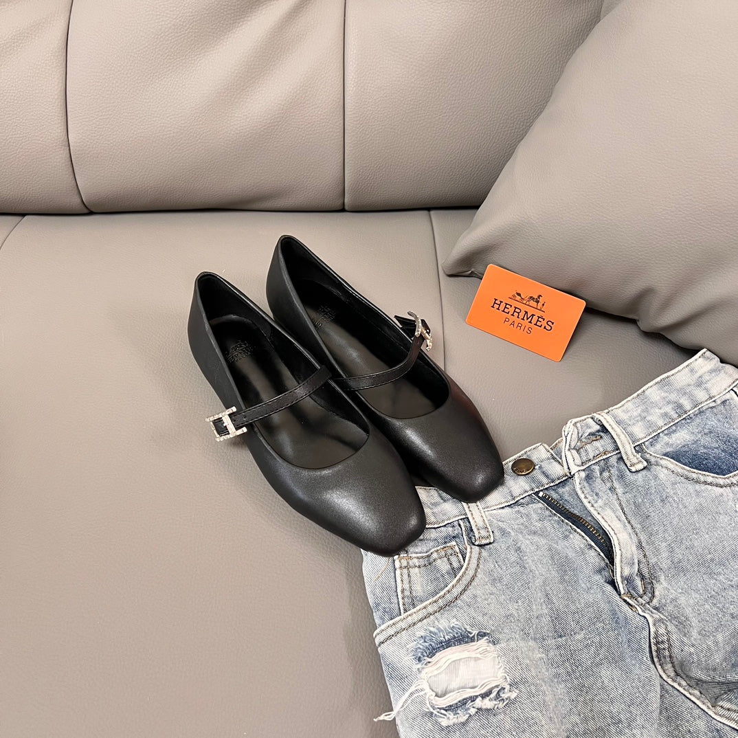 1JE1ZDE Stylish leather  boots