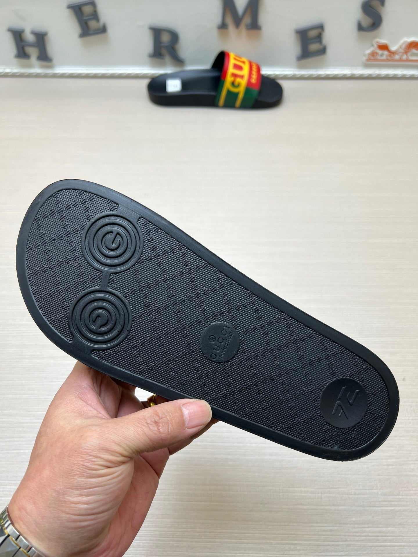 5WB239ZDE Stylish Slippers