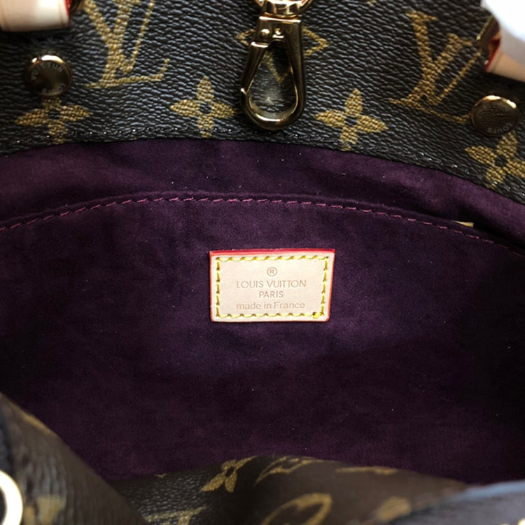 AE35BDE Stylish leather bag 