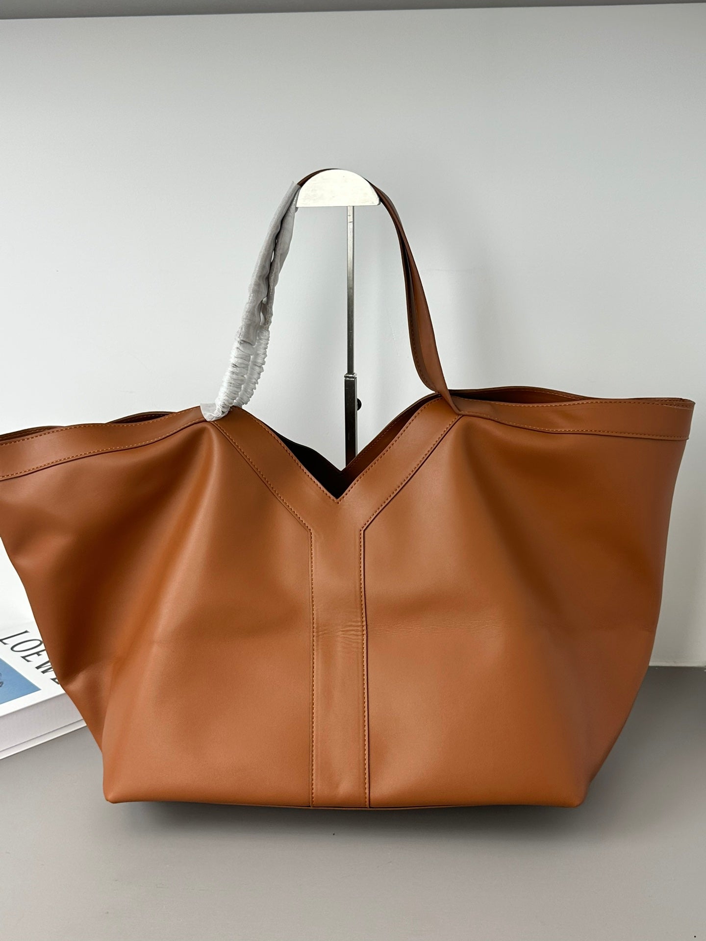 1XSL51BDE Stylish leather bag