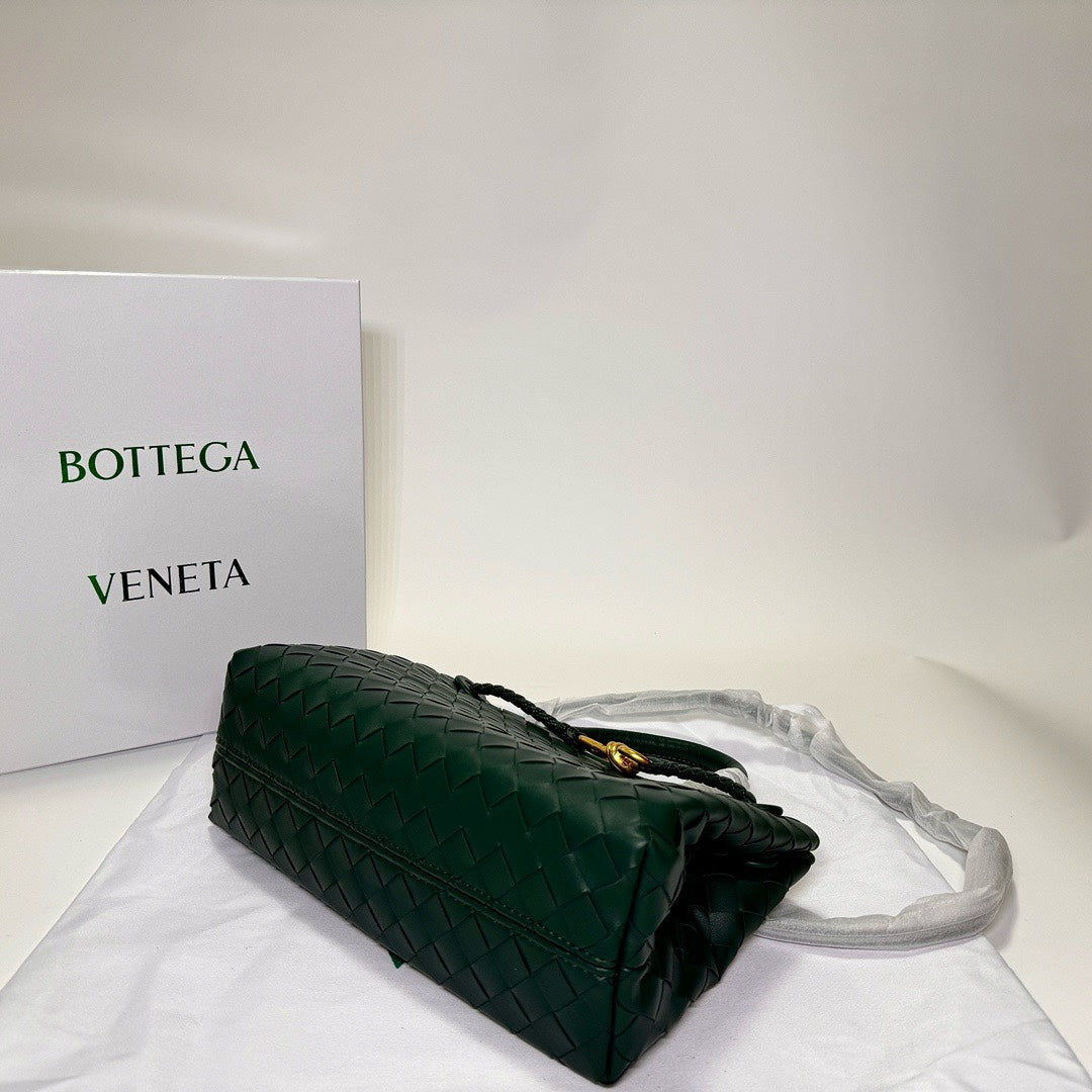 1XA80BDE Stylish leather bag