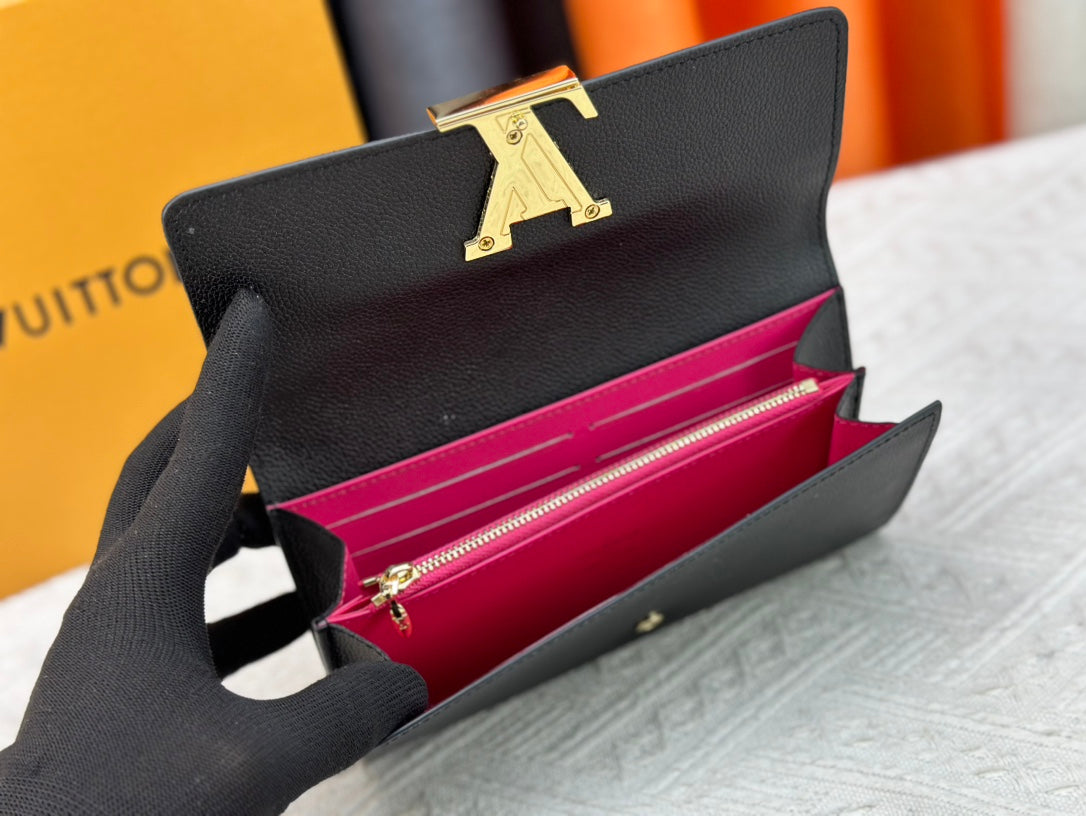 1XE74BDE Stylish leather wallets with package