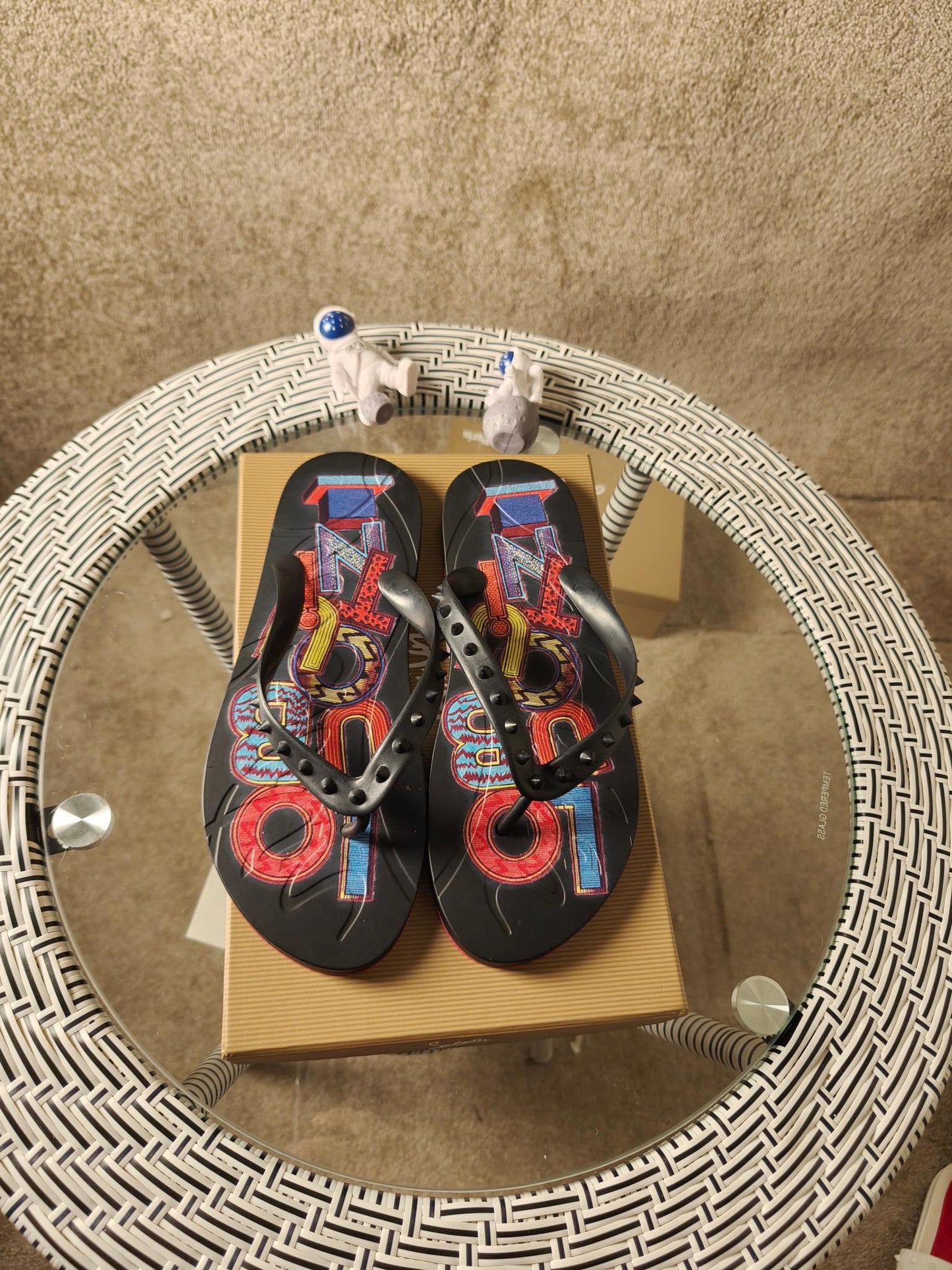 J4A12ZDE Stylish Slippers