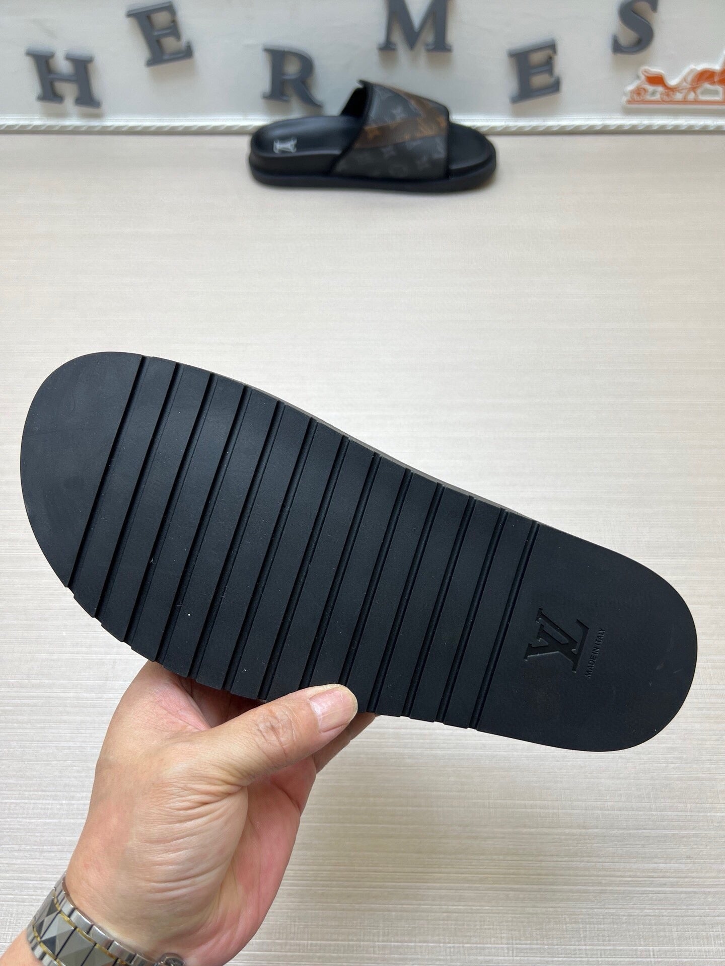 5WE251ZDE Stylish Slippers