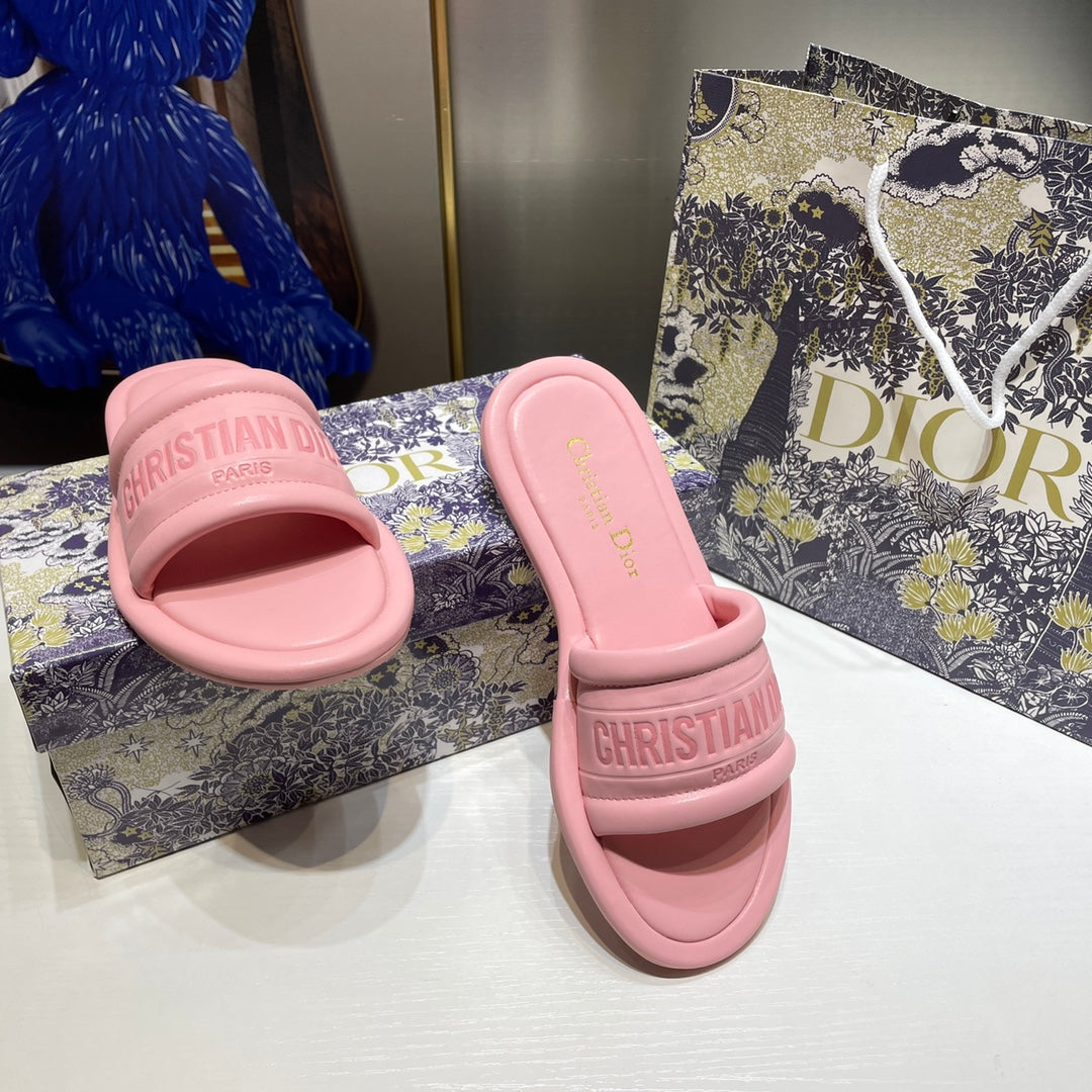 14D76ZDE Stylish slippers